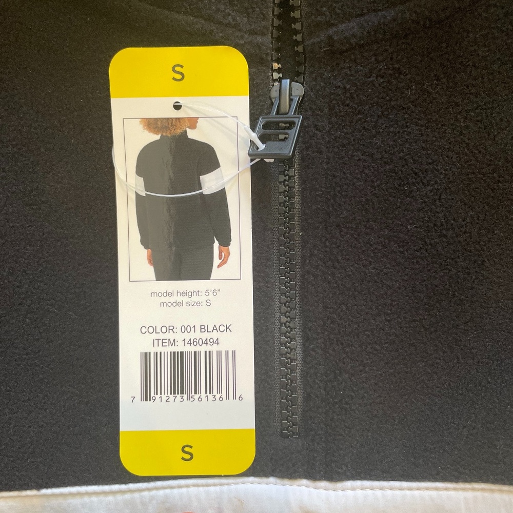 NWT FILA Black Logo Fleece Pullover - Size S - Picture 9 of 9